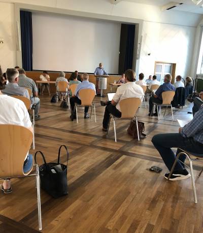 Samtgemeinderatssitzung unter Corona - Hygienevorschriften - 25.06.2020 in der Mehrzweckhalle in Eime. 