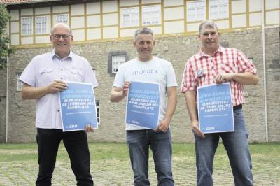 Ank�ndigung des Jubil�umsfestes mit Dietmar Zimmer und Cord Tenne.