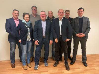 Die neue CDU-Stadtratsfraktion am 16.03.2023 nach der Ratssitzung im Lachszentrum von Gronau (Leine). 