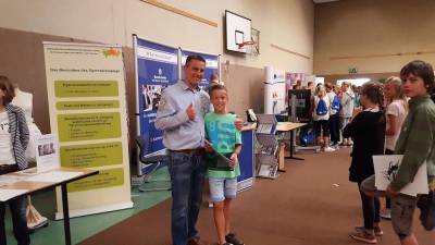 Am Dienstag Vormittag den 30.08.2016 trifft Lars Wedekind auf junge motivierte Sch�ler.