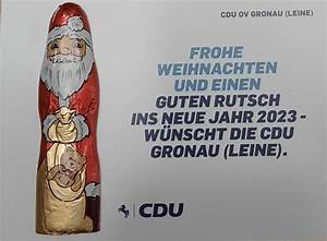 Wie in den letzten Jahren auch, wird  die CDU Gronau (Leine) am 19.12.2025 am Rande des Wochenmarktes Grukarten zu Weihnachten verteilen - mit Schokolade. 
BILD: Aus dem Jahr 2022 !